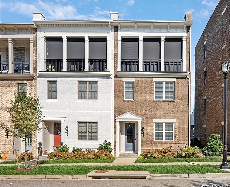312 Becklow Ave