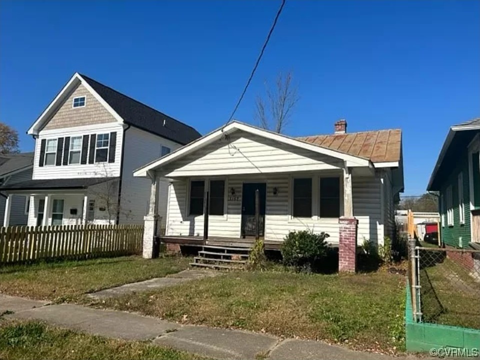 3157 Decatur