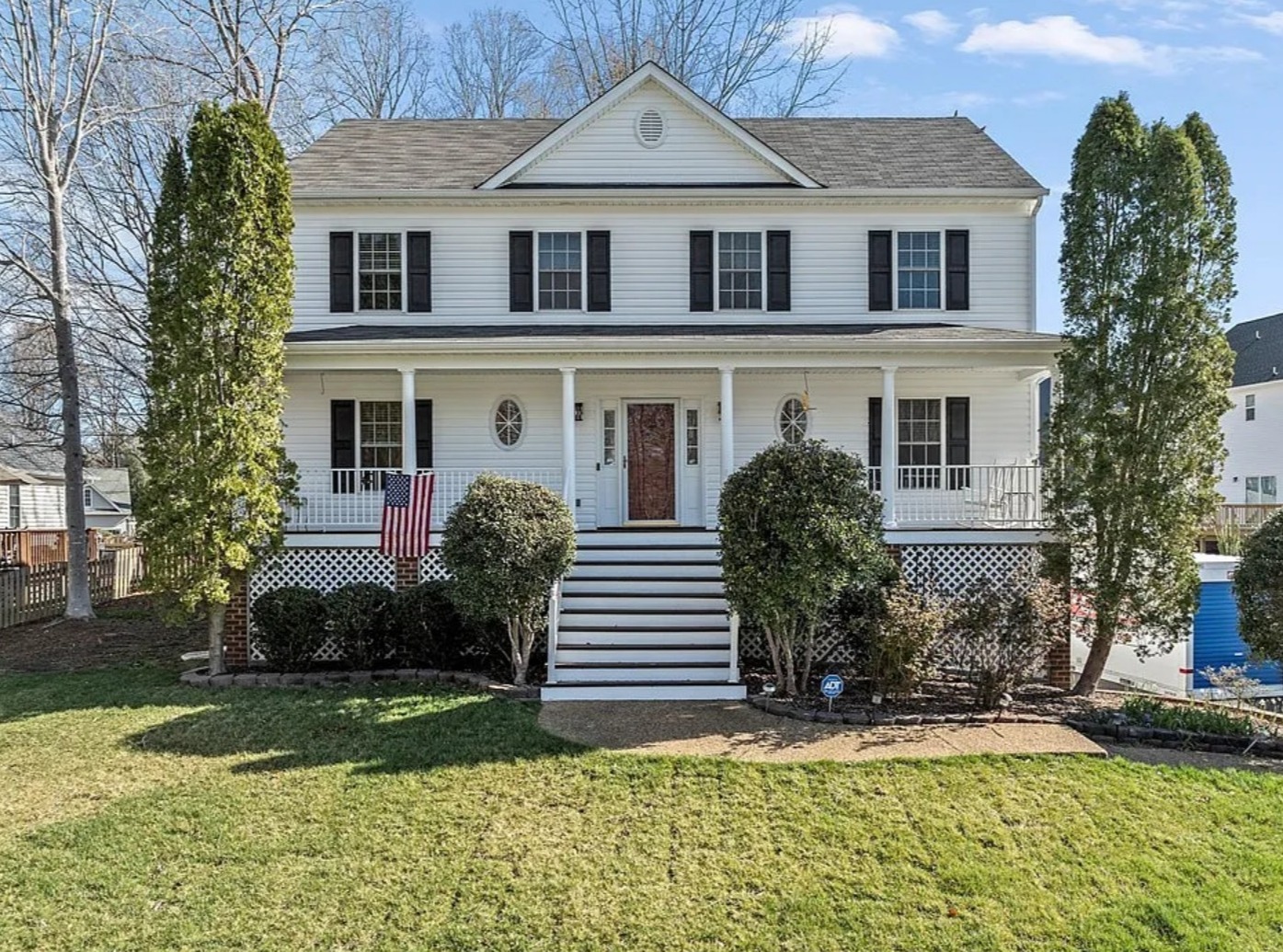 4113 Mill Manor