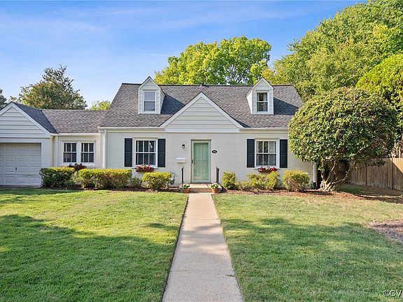 900 Greenway